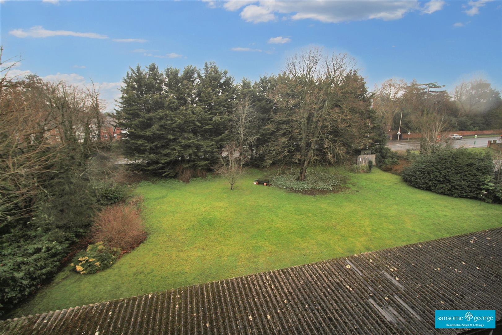 Bath Road, Southcote, Reading